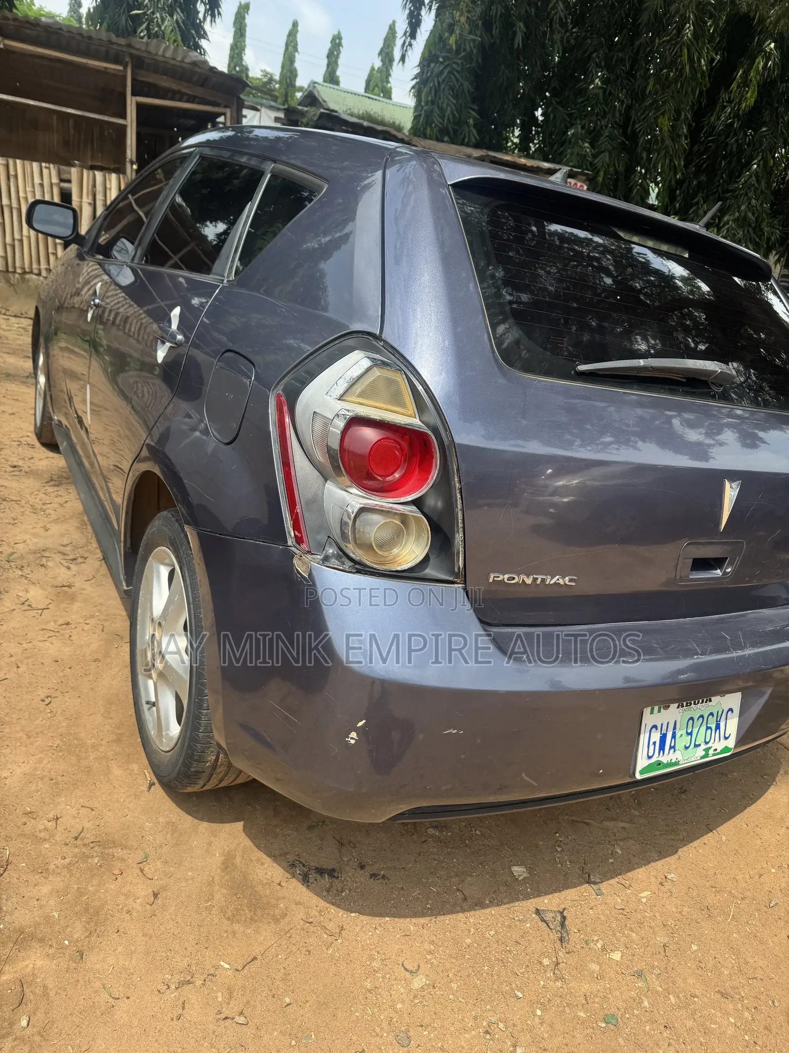 Pontiac Vibe 2009 Gray