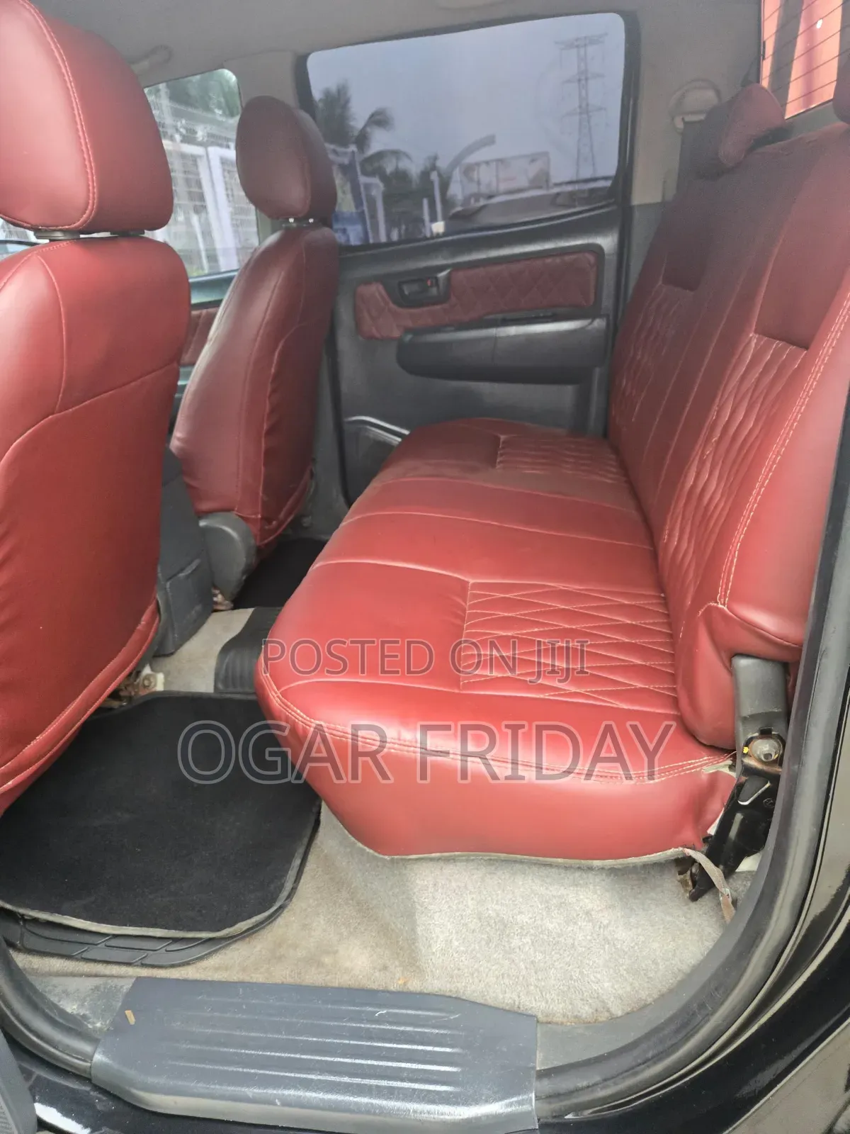 Toyota Hilux SR 4x4 2014 Black