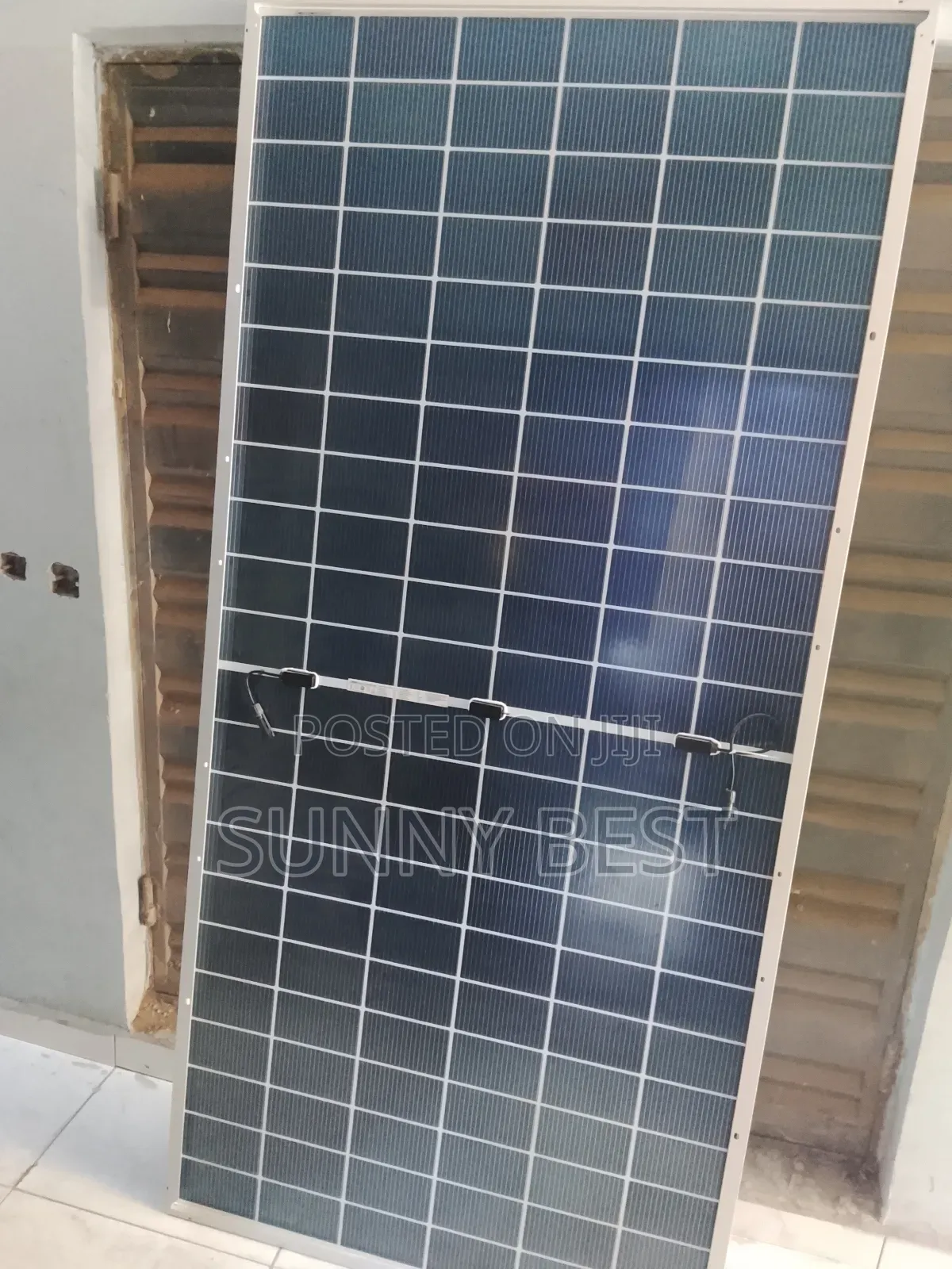 Longi Solar Panel 730w