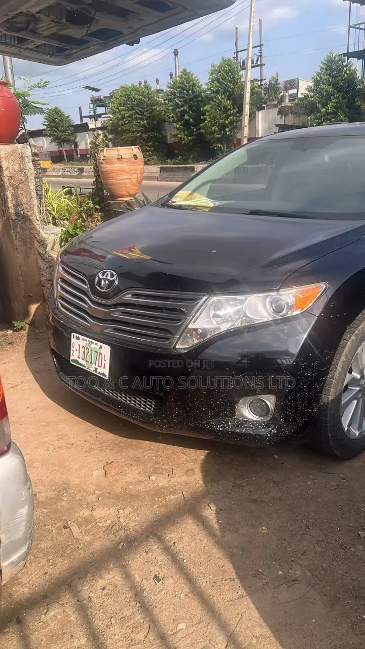 Toyota Venza Limited 2011 Black
