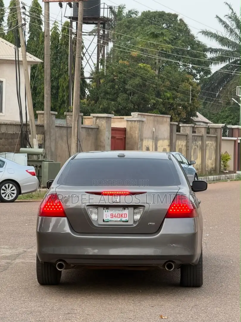 Honda Accord Sedan EX-L V-6 Automatic 2007 Gray