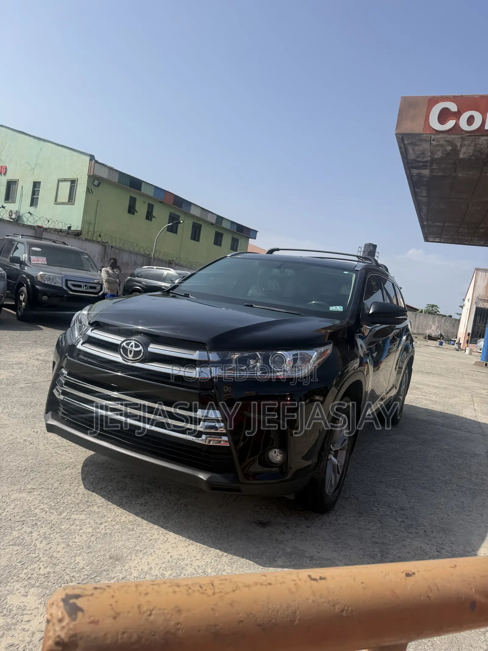 Toyota Highlander XLE 4dr SUV AWD (3.5L 6cyl 6A) 2014 Black