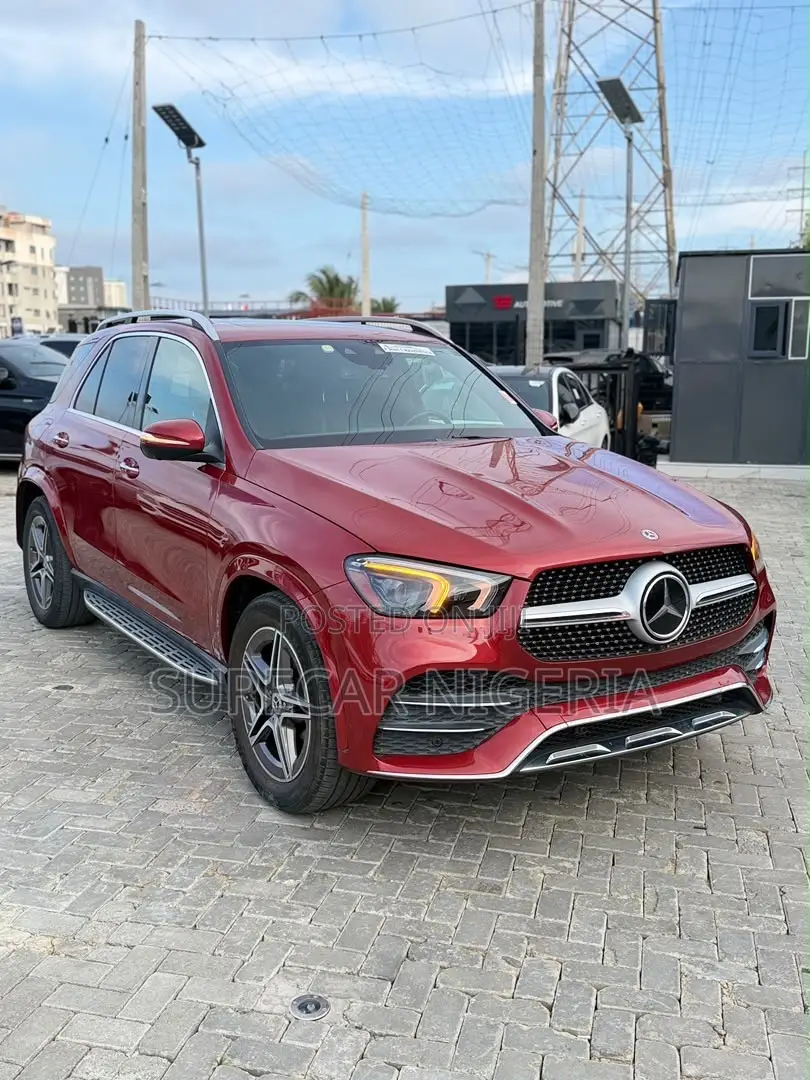 Mercedes-Benz GLE-Class 2018 Red