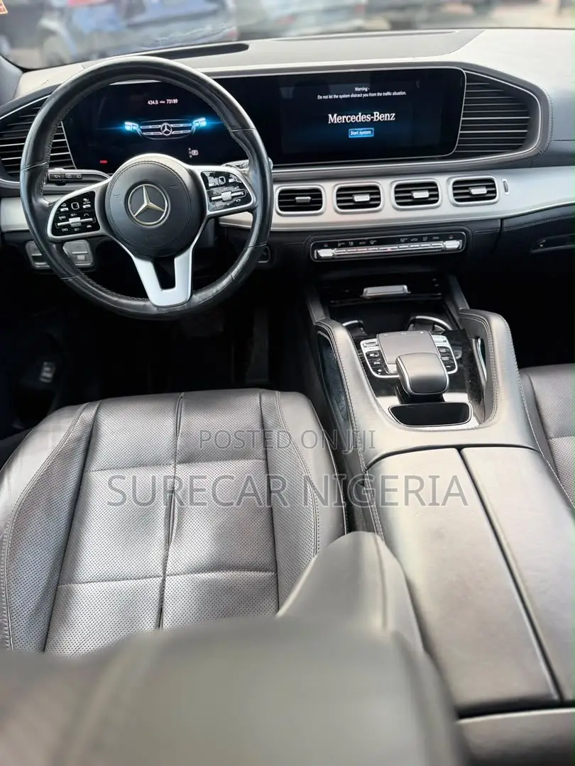 Mercedes-Benz GLE-Class 2018 Red