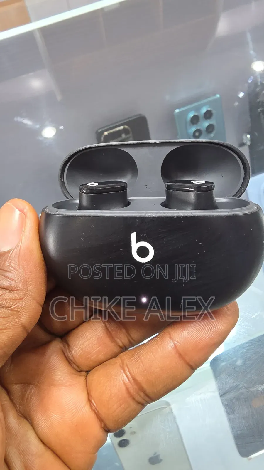 Beats Studio Buds