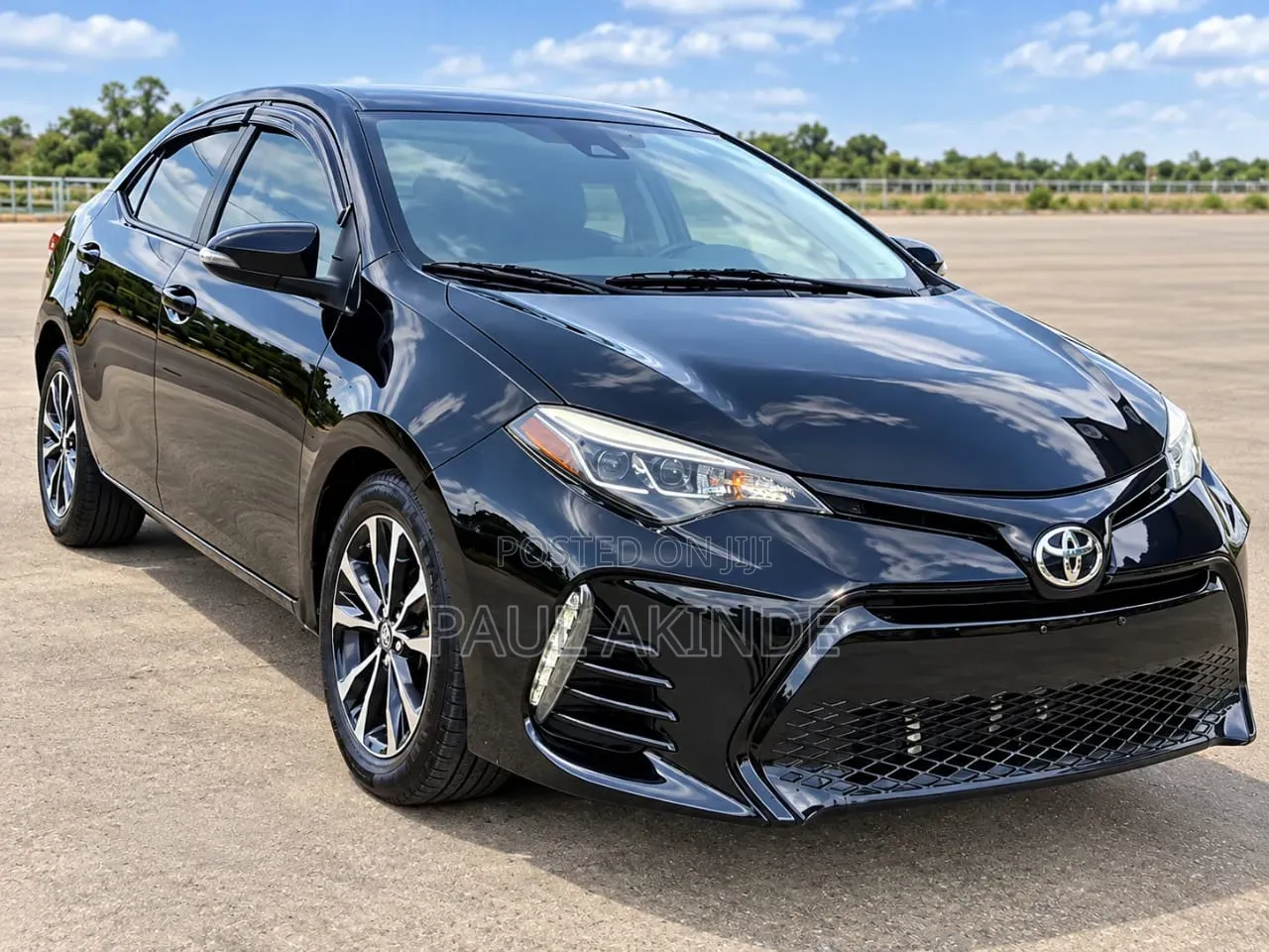 Toyota Corolla SE 4dr Sedan (1.8L 4cyl CVT) 2017 Black