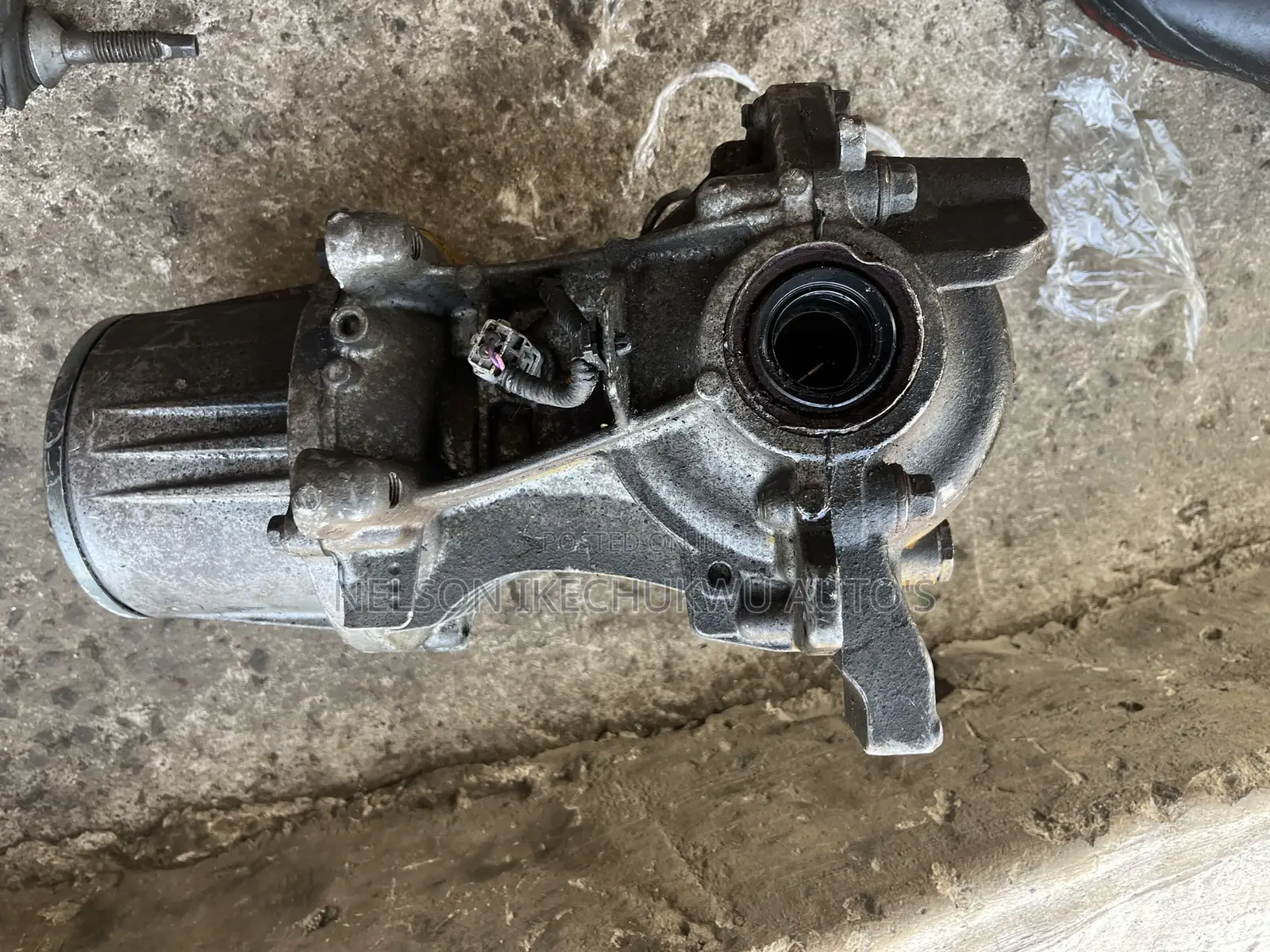 Center Axle Mazda Cz5 2010