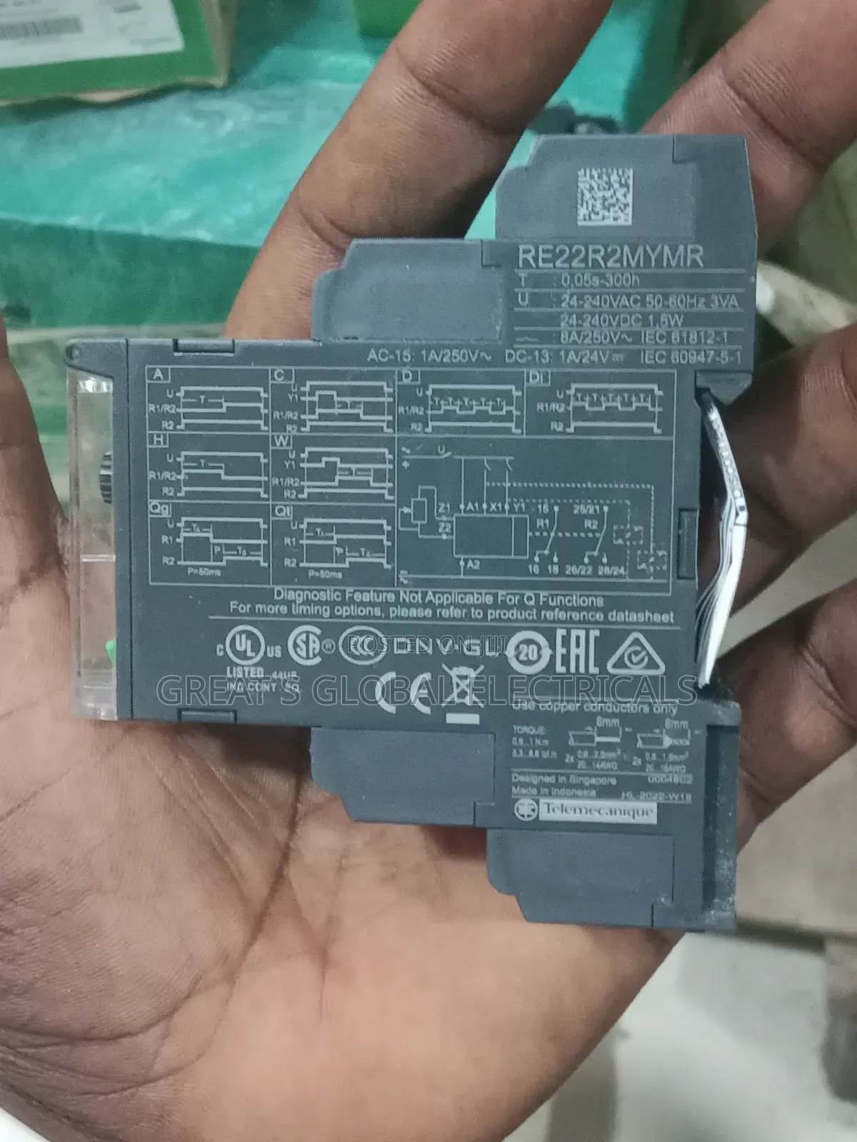 Schneider Electric RE22R2MYMR Multifunction Timer Relay 24–240V AC/DC