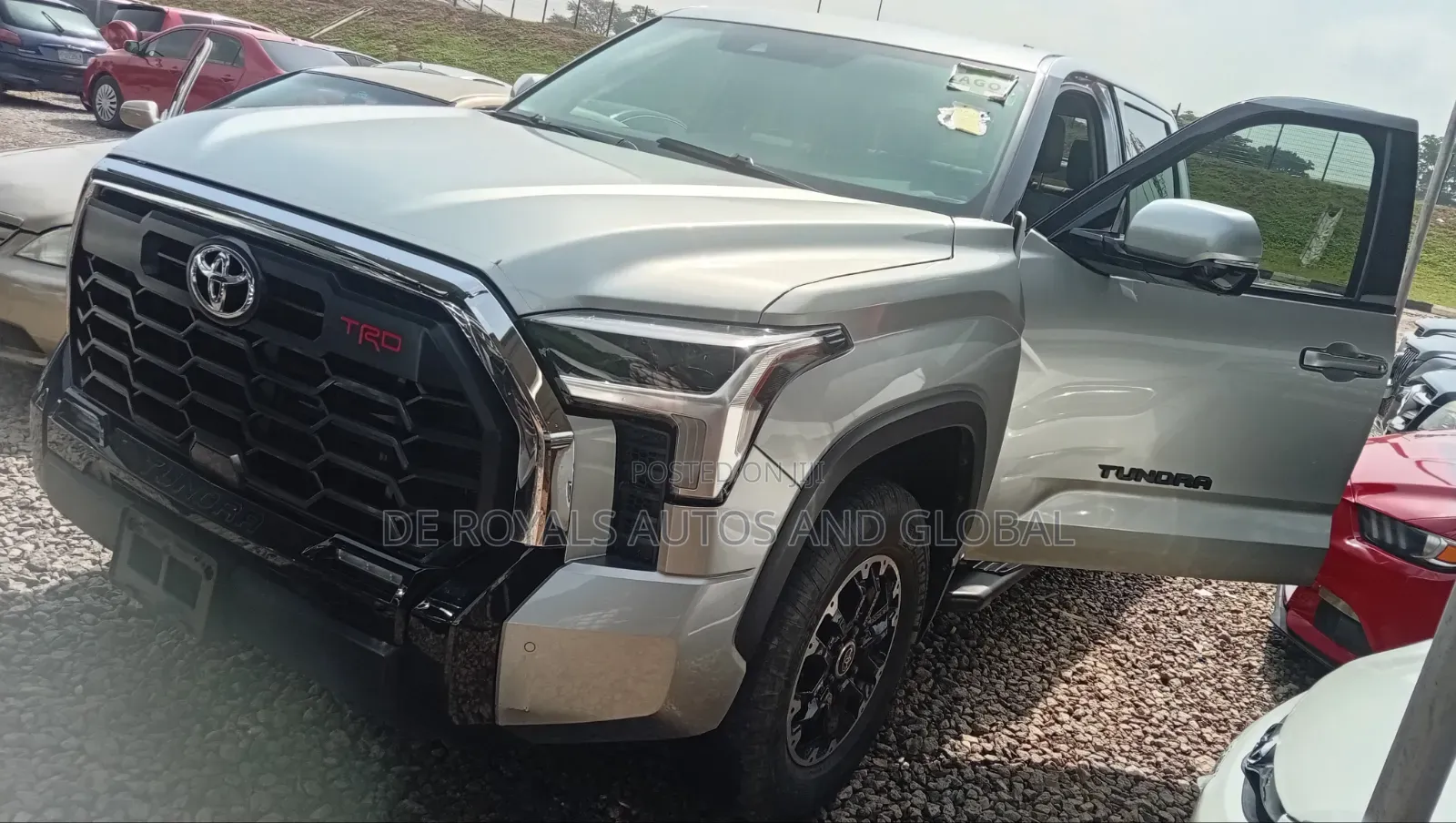 Toyota Tundra 2025 Silver