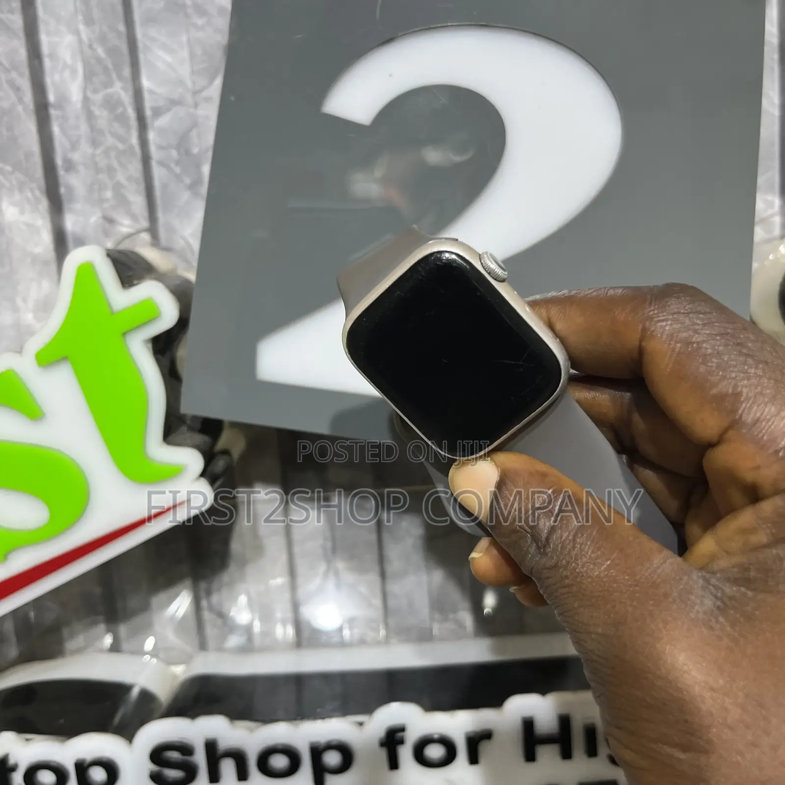  WATCH Series 8
