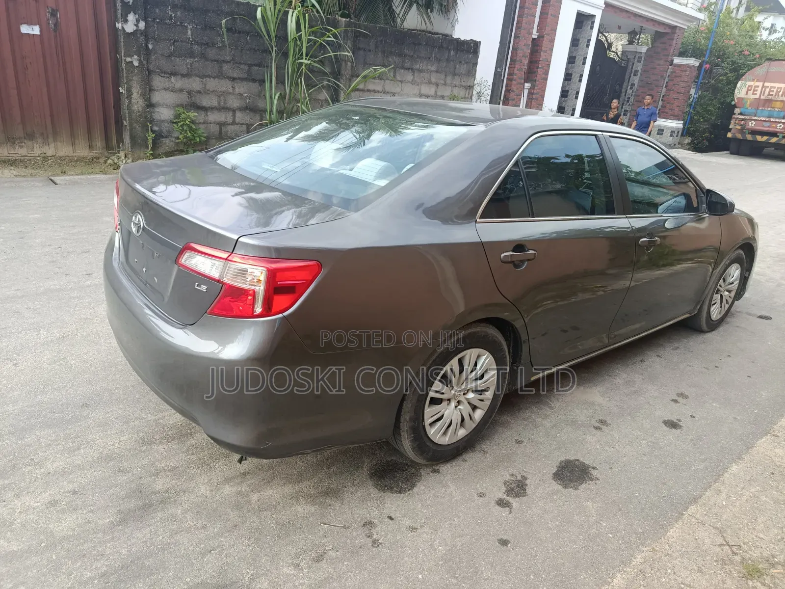 Toyota Camry 2015 Gray