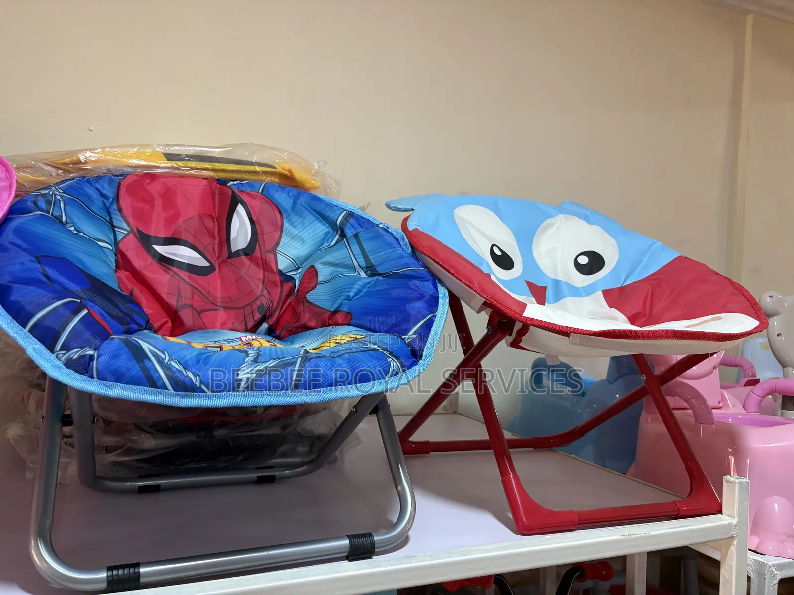 Portable Saucer Chair