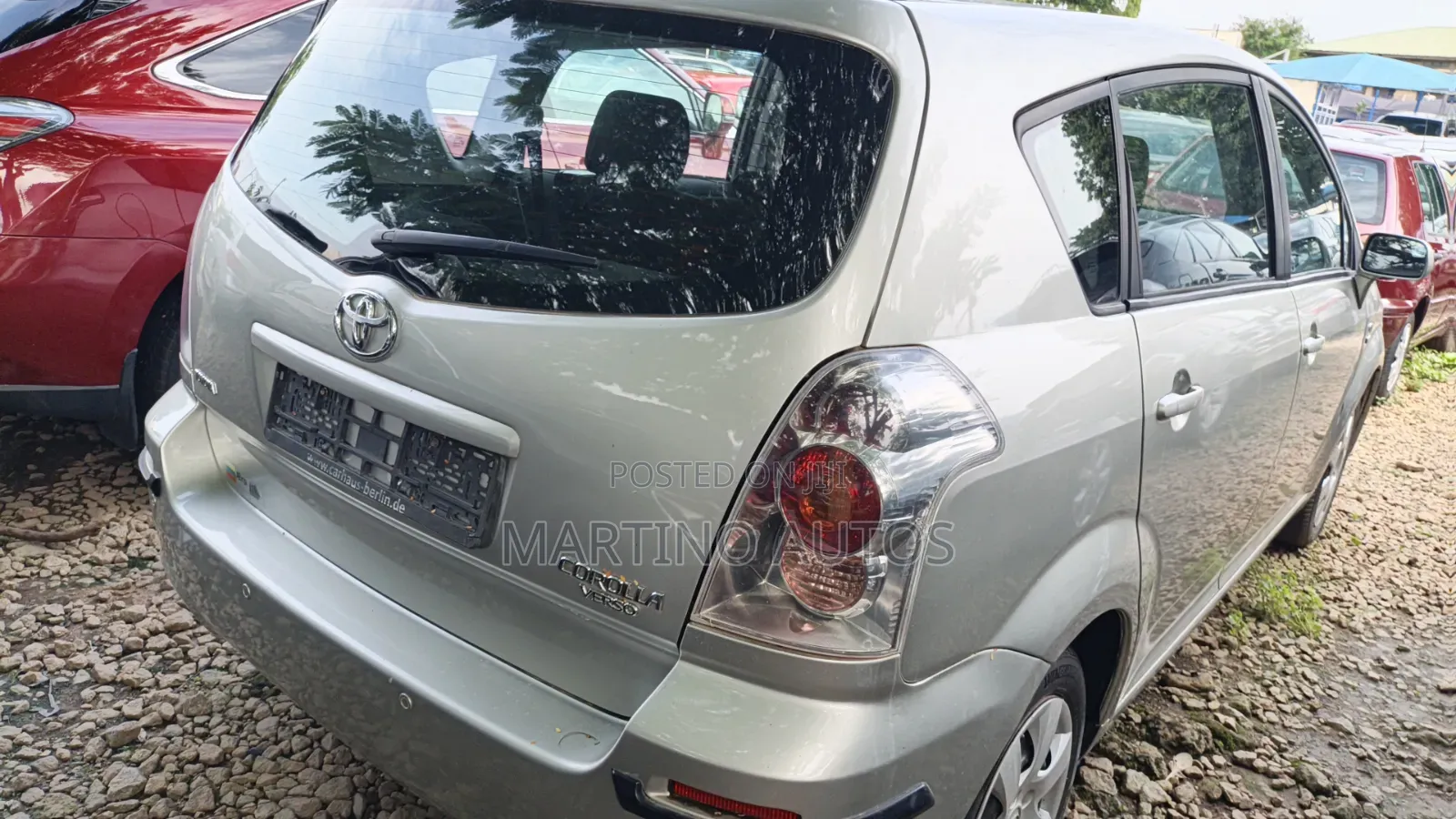 Toyota Verso 2010 Silver