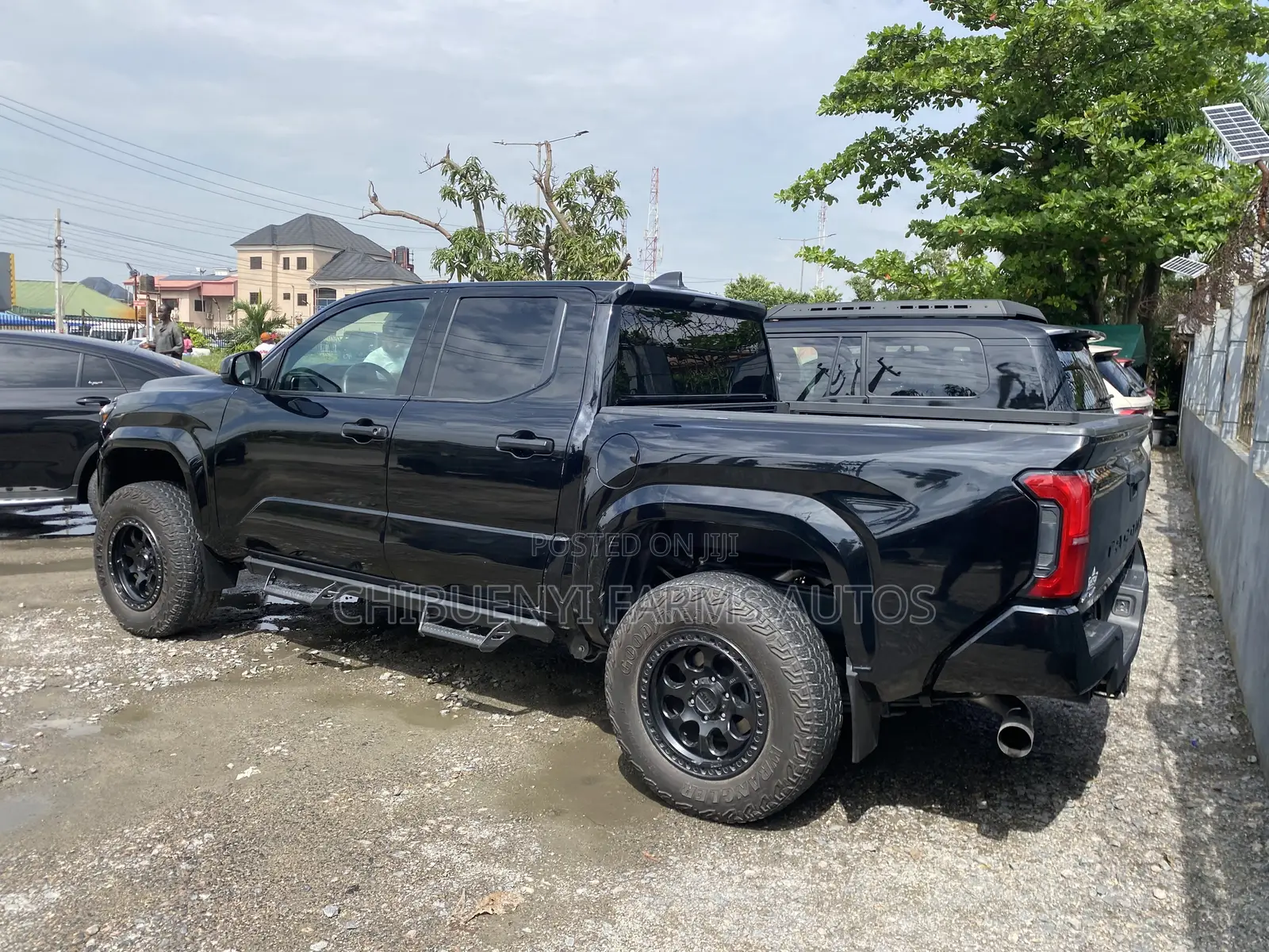 Toyota Tacoma Limited Double Cab 4WD 5.0 ft. SB 2025 Black