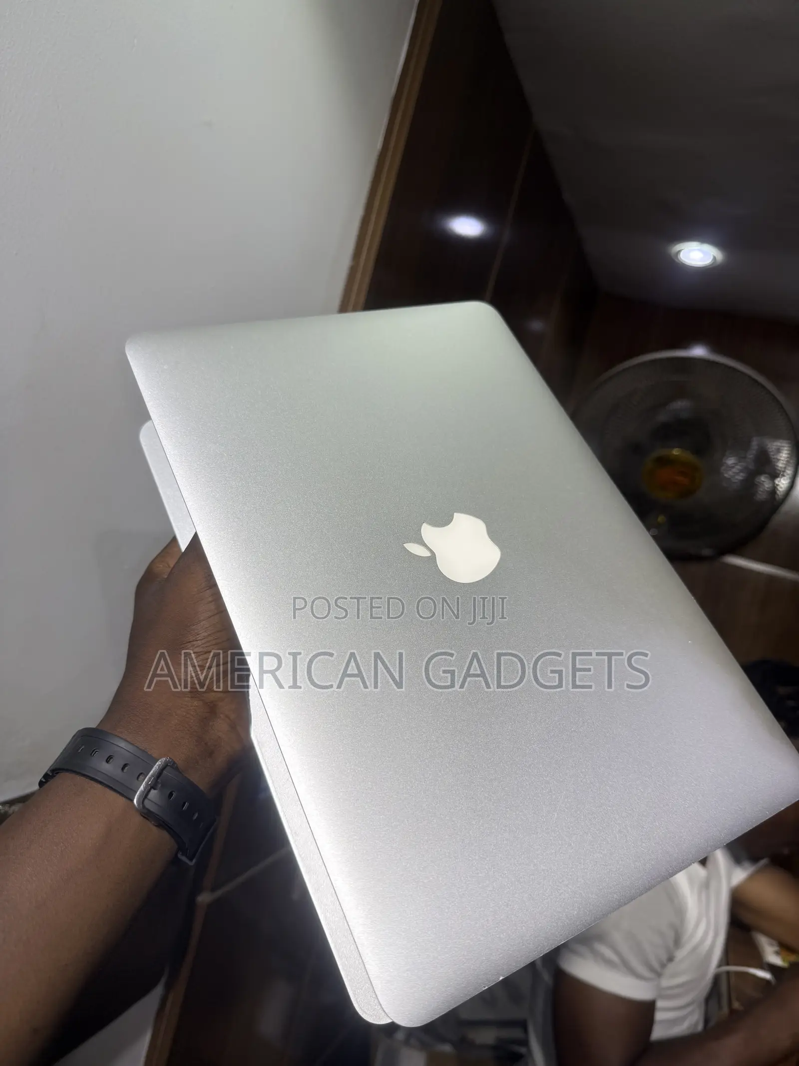 Laptop Apple MacBook Air 2016 8GB Intel Core 5 SSD 128GB