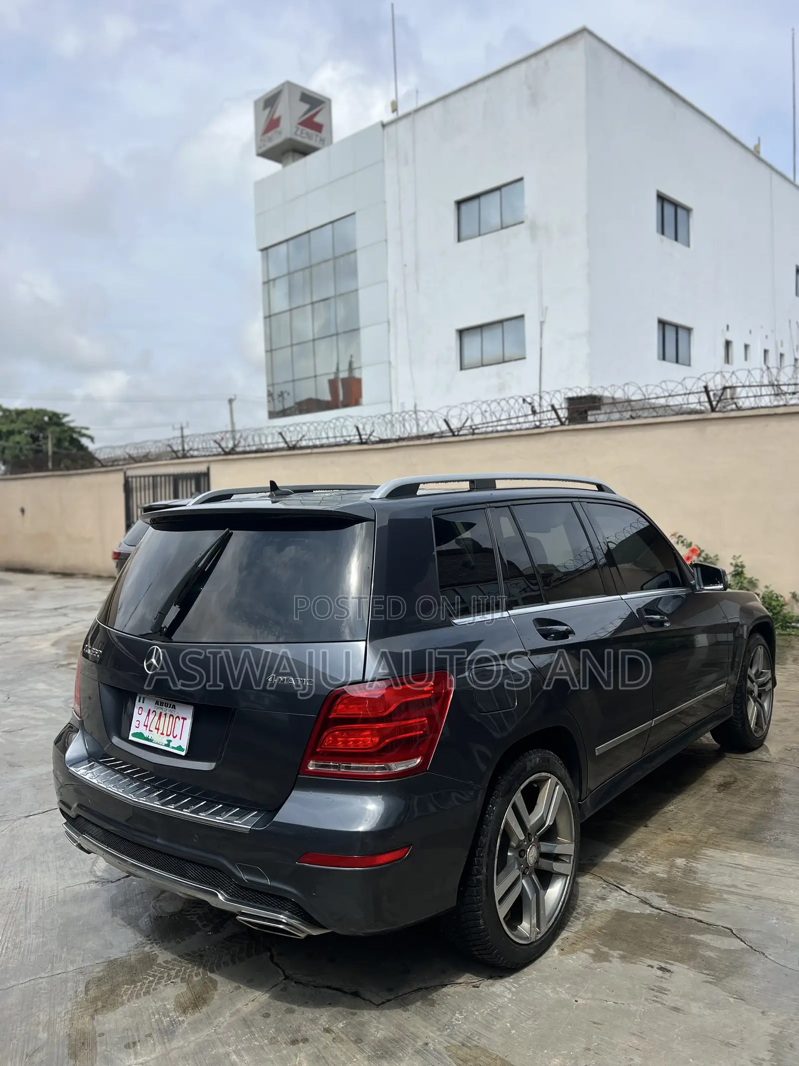 Mercedes-Benz GLK-Class 350 4MATIC 2013 Gray