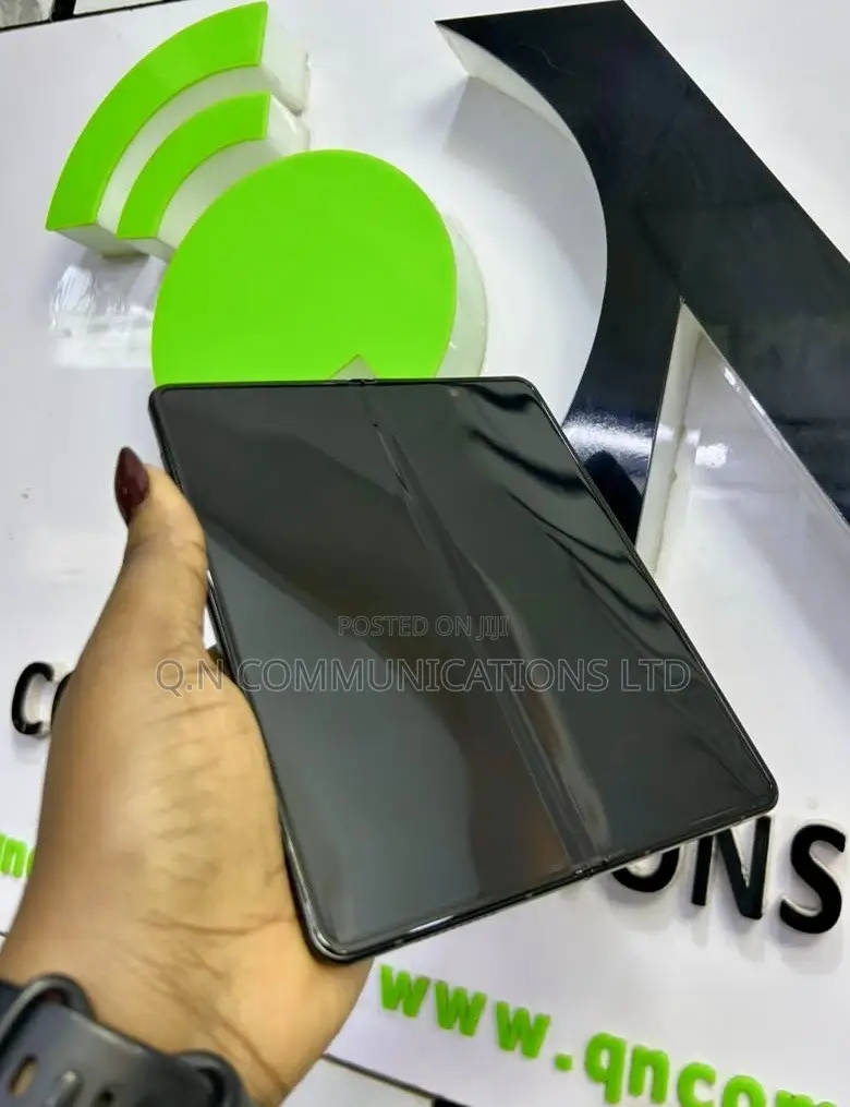 Samsung Galaxy Z Fold 3 256 GB Black