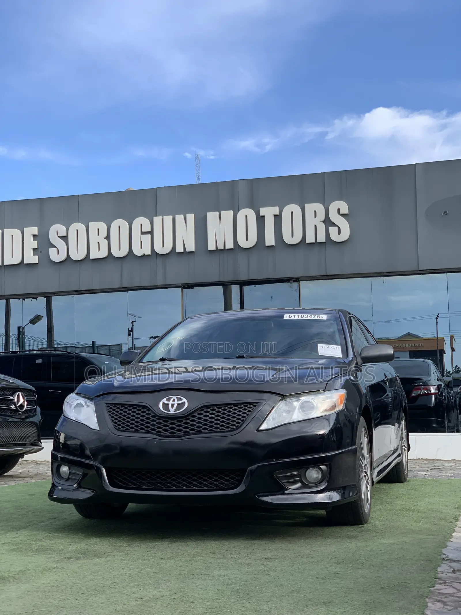 Toyota Camry SE V6 4dr Sedan (3.5L 6cyl 6AM) 2010 Black