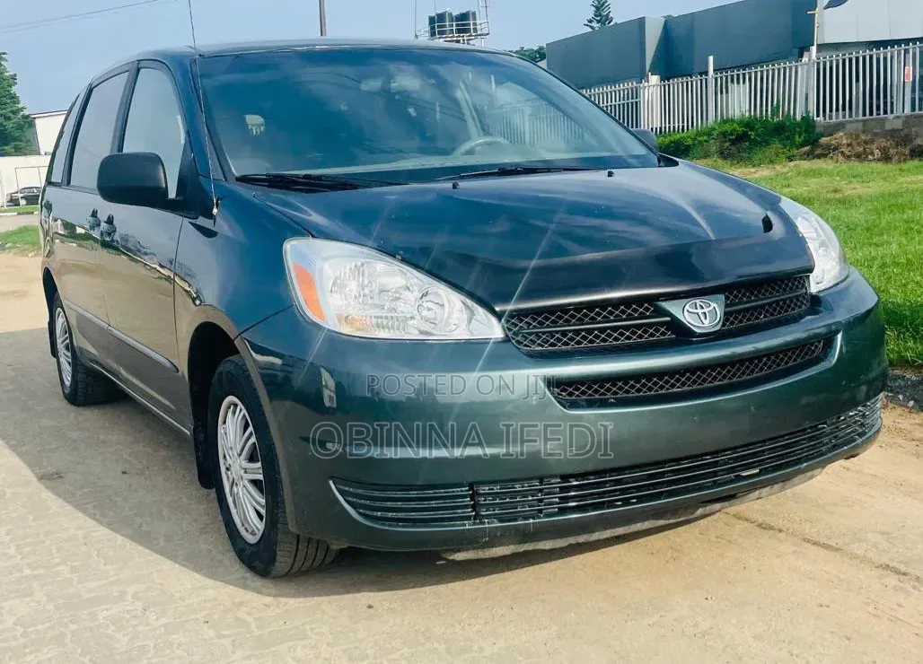 Toyota Sienna XLE 2005 Green