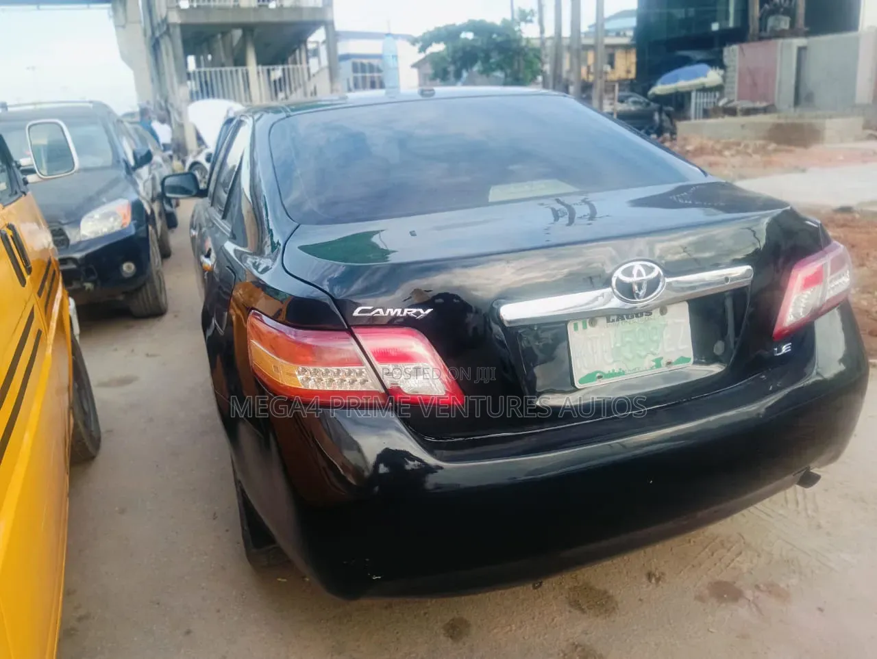 Toyota Camry LE 4dr Sedan (2.5L 4cyl 6AM) 2010 Black