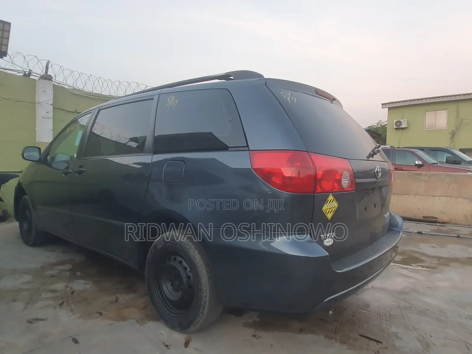 Toyota Sienna CE 2009 Blue
