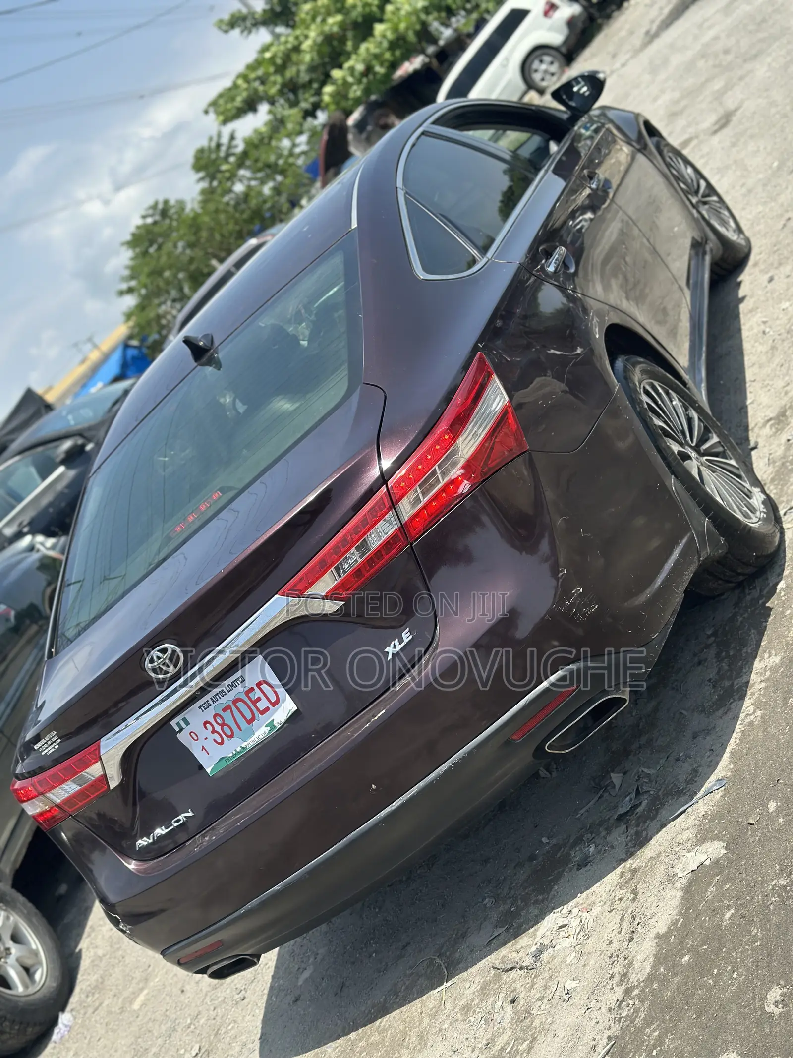 Toyota Avalon XLE 4dr Sedan (3.5L 6cyl 6A) 2015 Burgundy