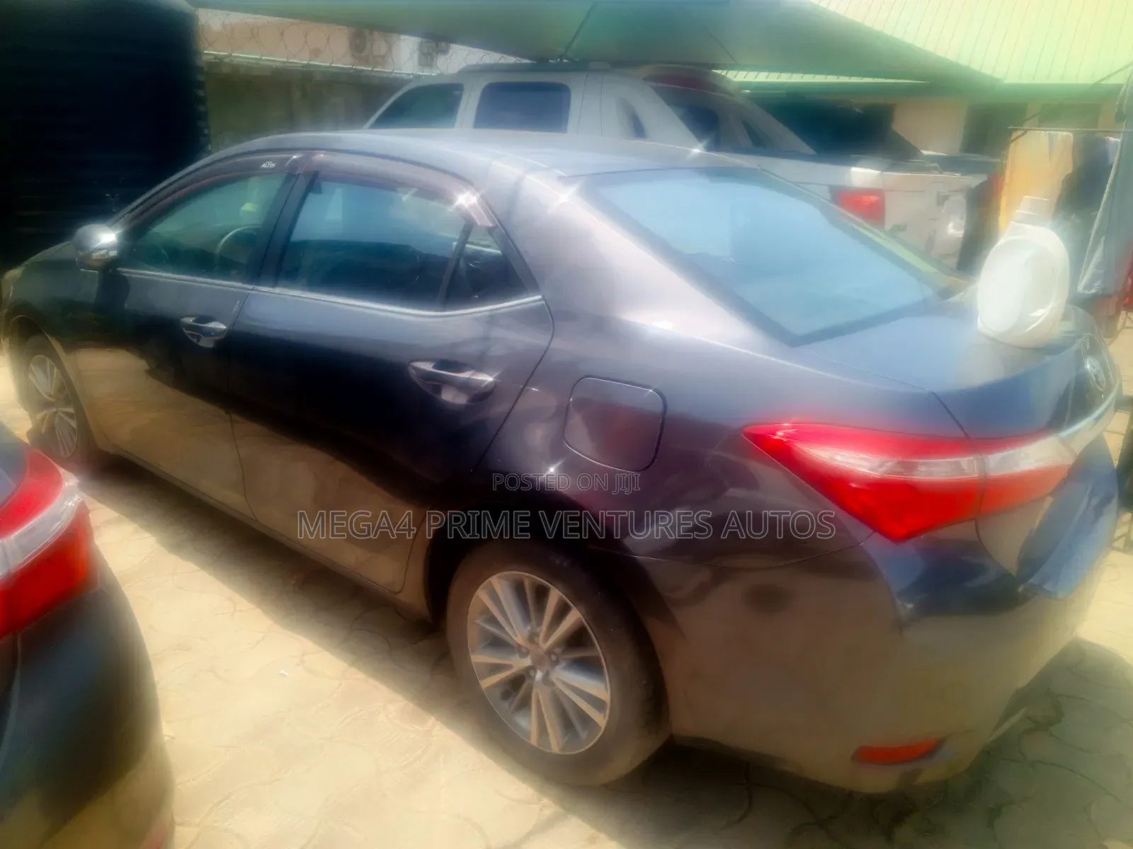 Toyota Corolla LE Eco Premium 4dr Sedan (1.8L 4cyl CVT) 2015 Gray