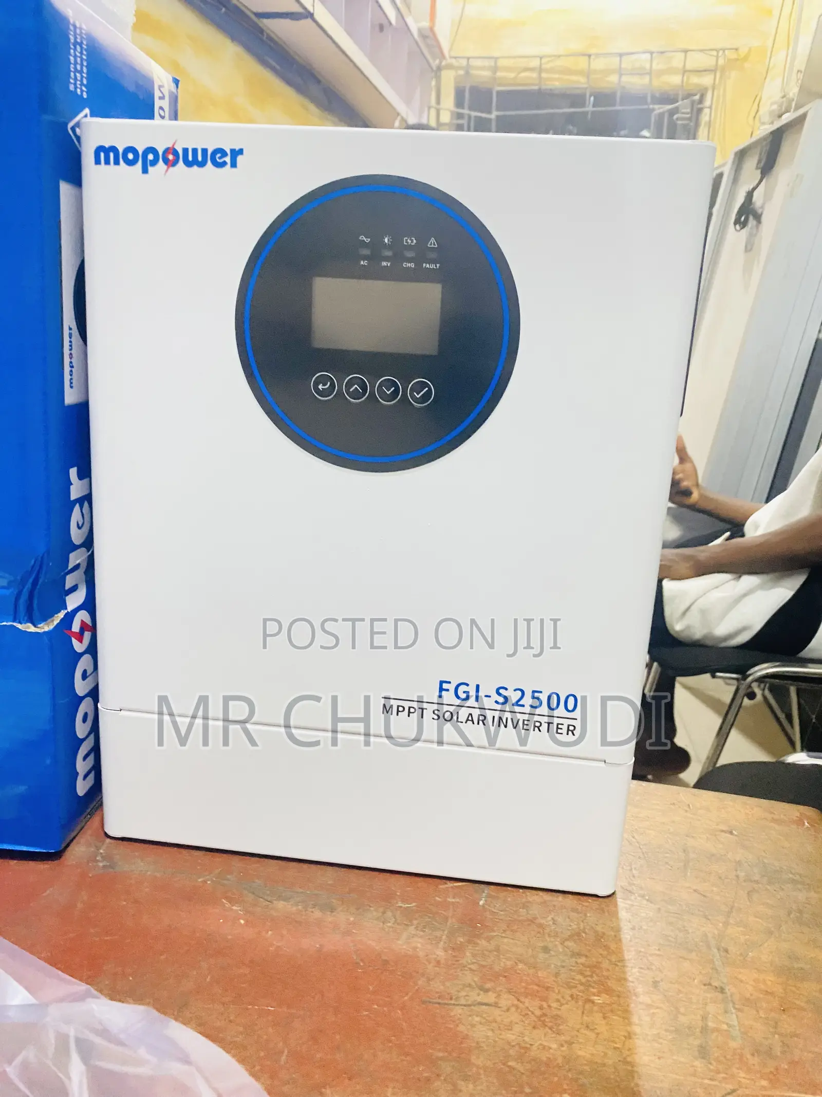 2.5kva 12v Mopower Hybrid Solar Inverters Is Available