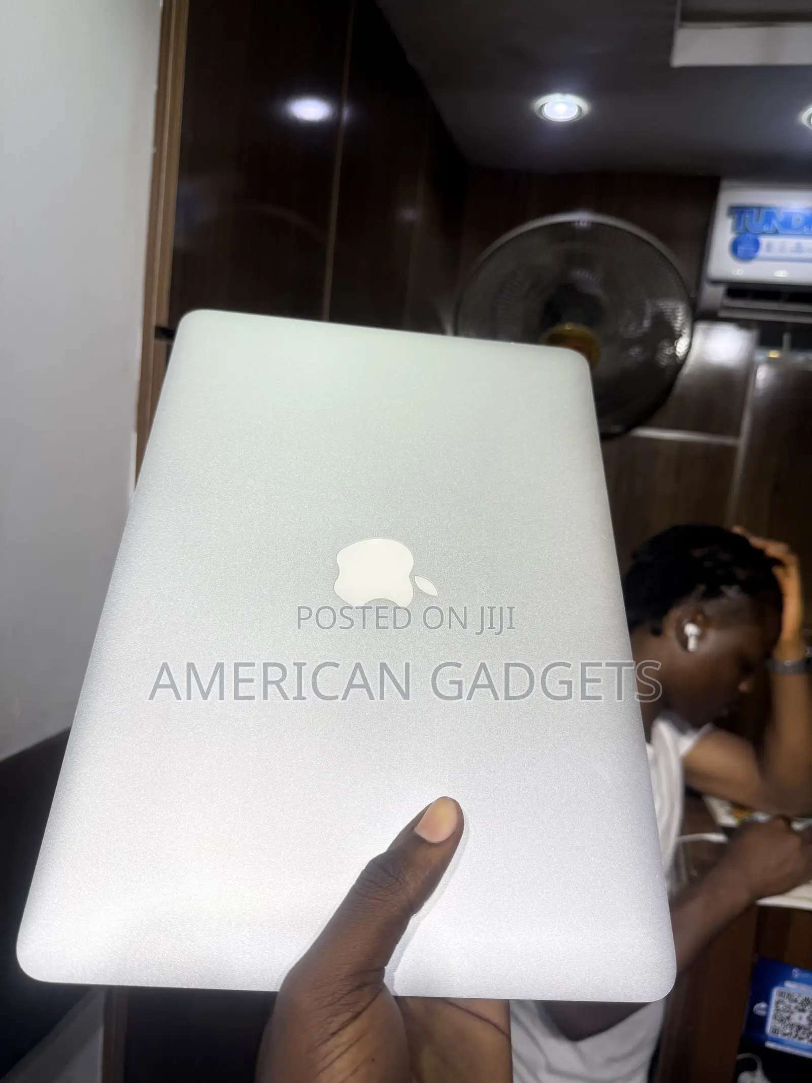 Laptop Apple MacBook Air 2016 8GB Intel Core 5 SSD 128GB