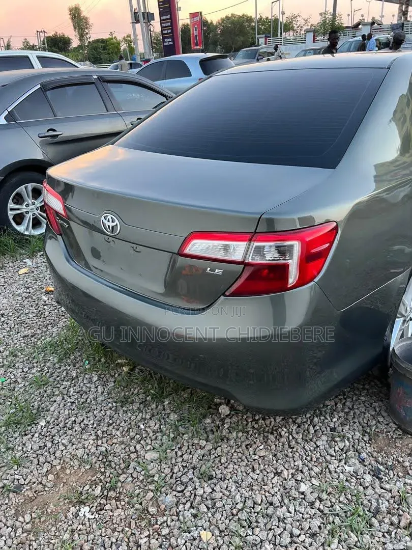 Toyota Camry 2013 Gray