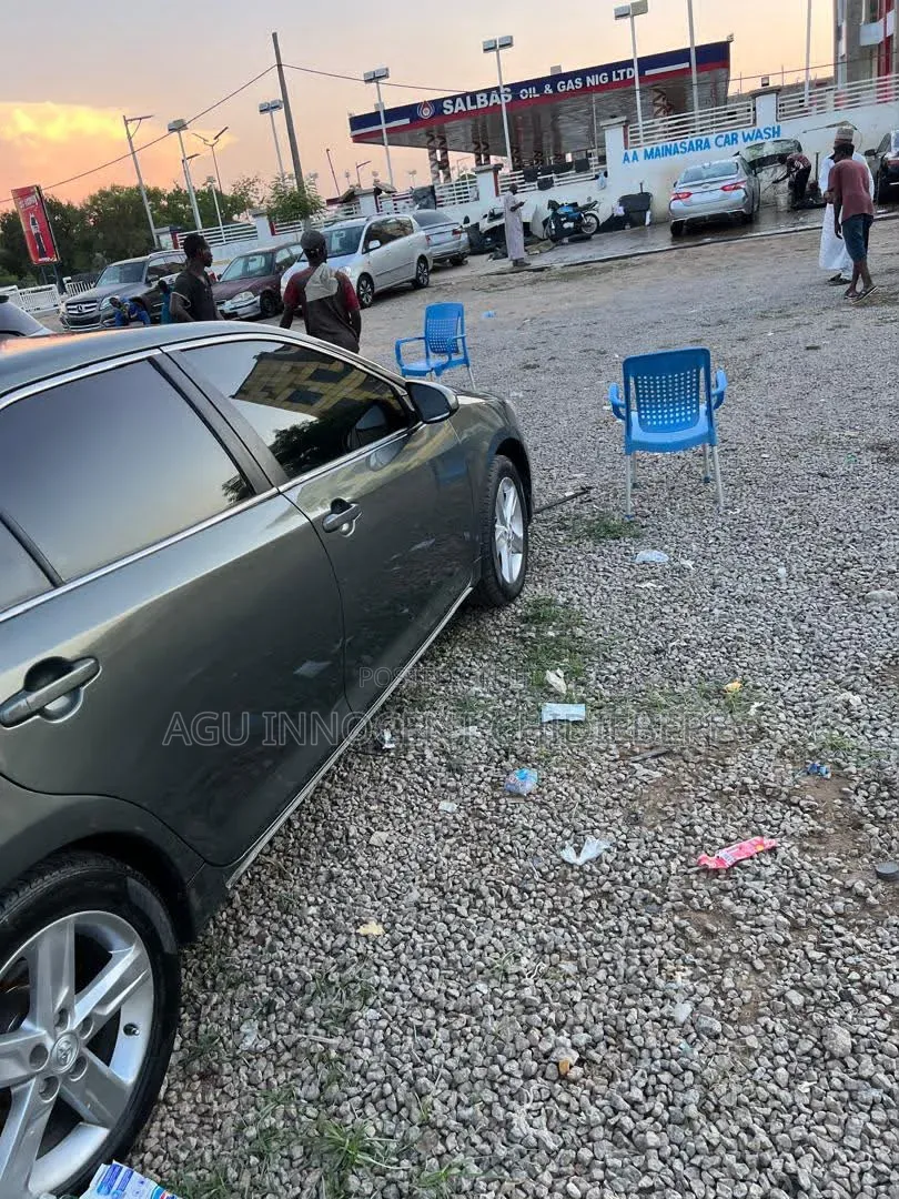 Toyota Camry 2013 Gray
