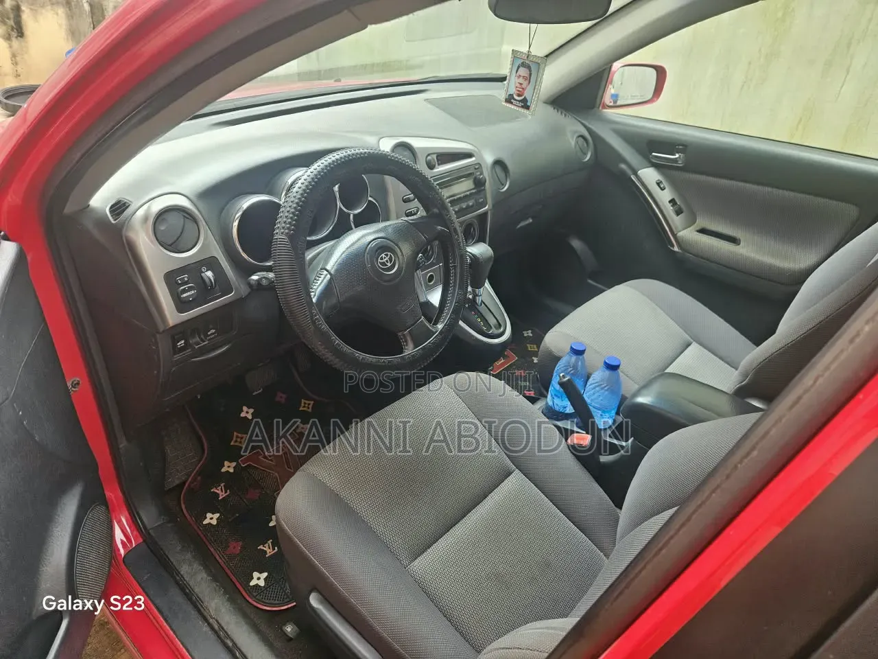 Toyota Matrix XR Hatchback FWD (1.8L 4cyl 4A) 2006 Red