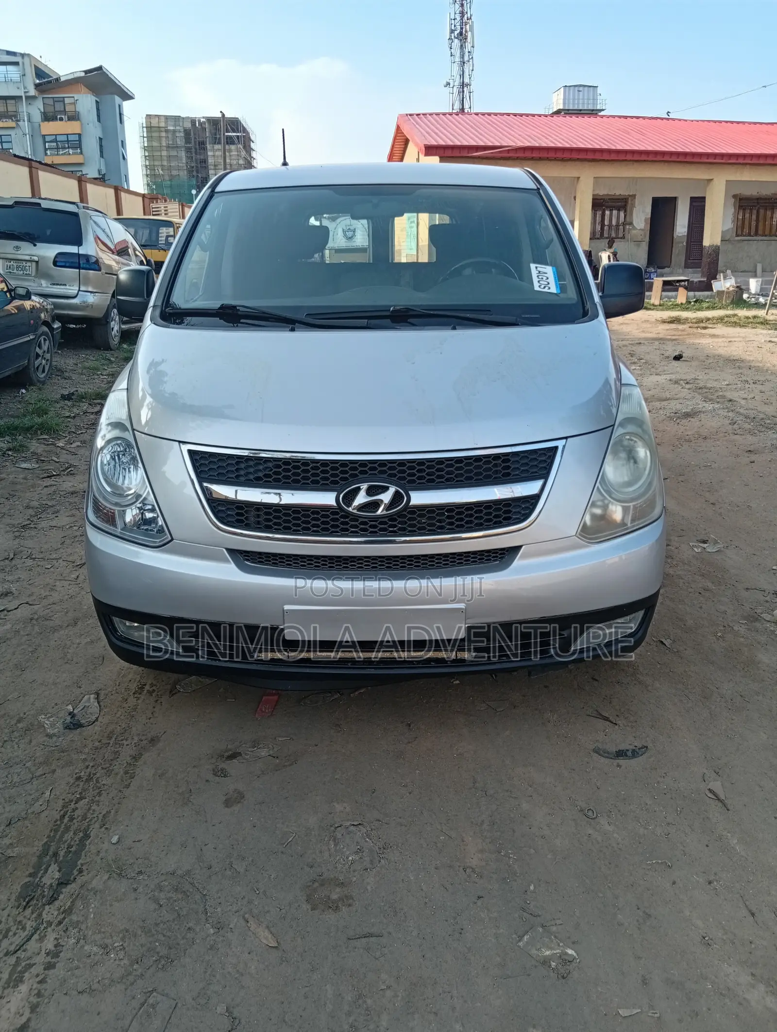 Hyundai H1 2011 Grey