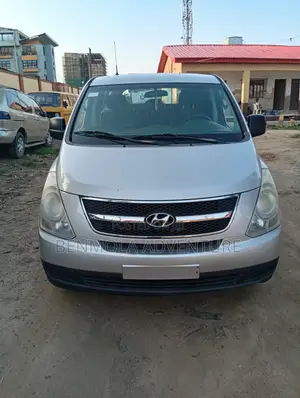 Hyundai H1 2009 Grey