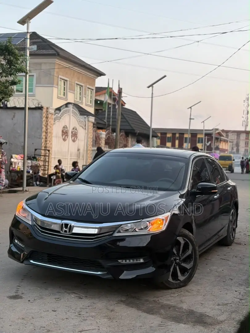 Honda Accord EX 4dr Sedan FWD (2.4L 4cyl 2A) 2017 Black