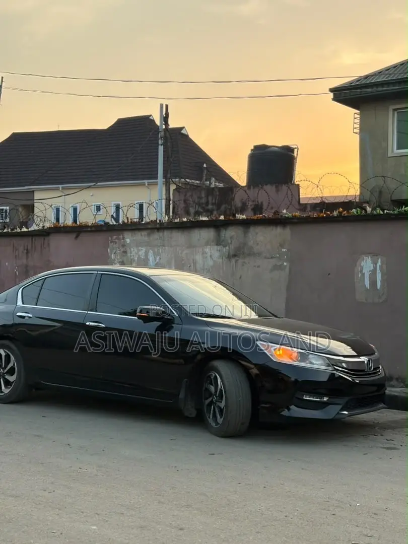 Honda Accord EX 4dr Sedan FWD (2.4L 4cyl 2A) 2017 Black