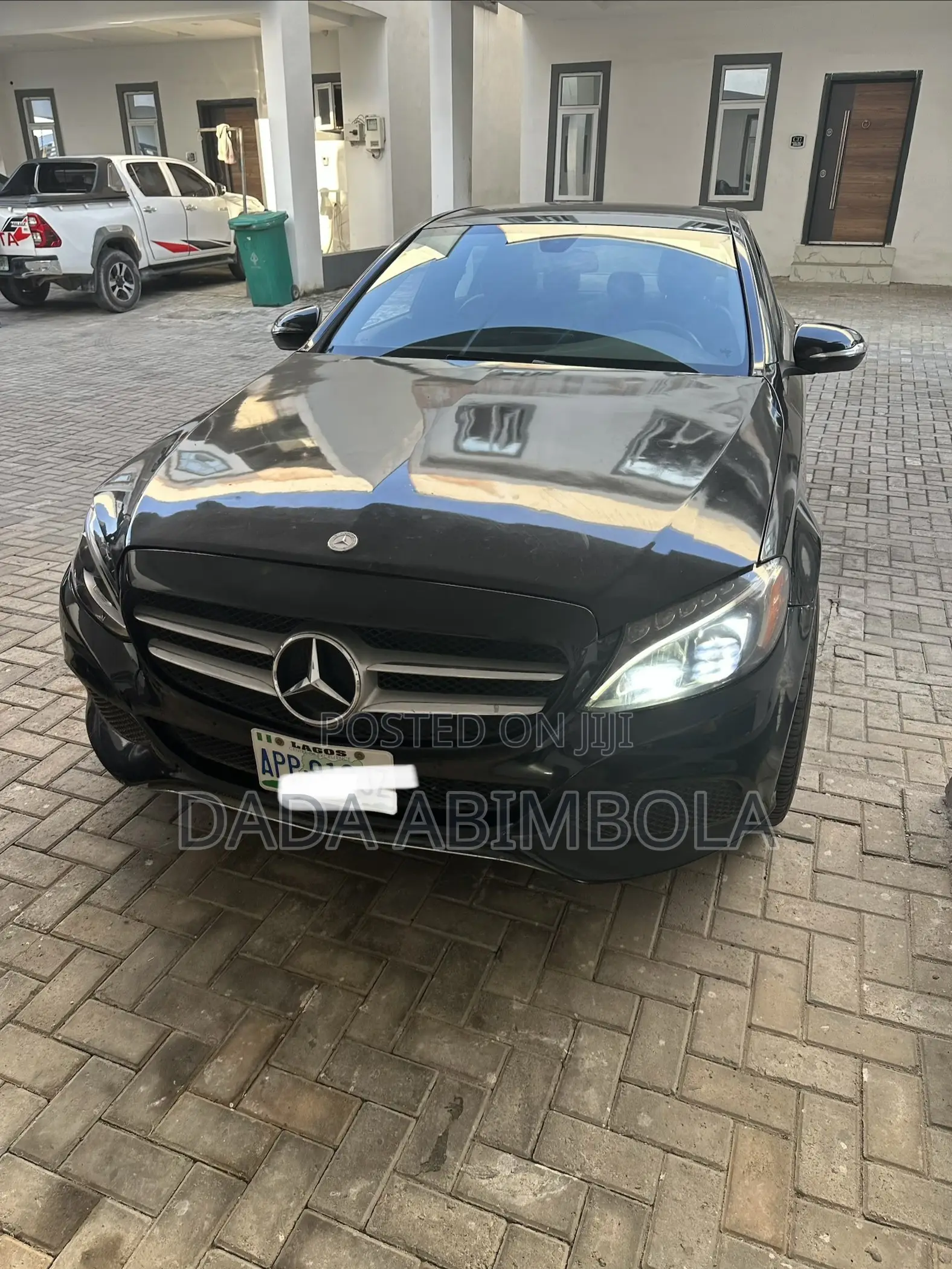 Mercedes-Benz C300 Luxury 4dr RWD Sedan (2.0L 4cyl 7A) 2015 Black