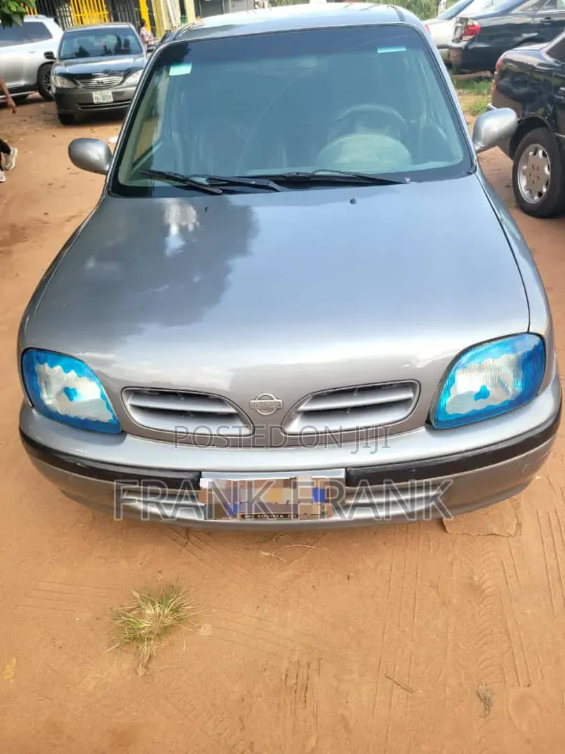 Nissan Micra 2002 Gray