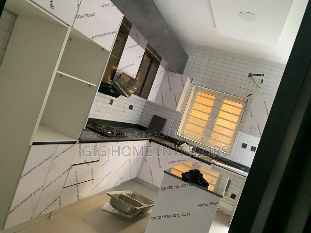 4bdrm Duplex in Oral Estate, Lekki for rent