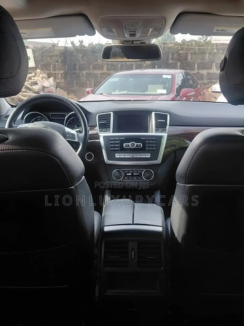 Mercedes-Benz M Class 2013 Silver