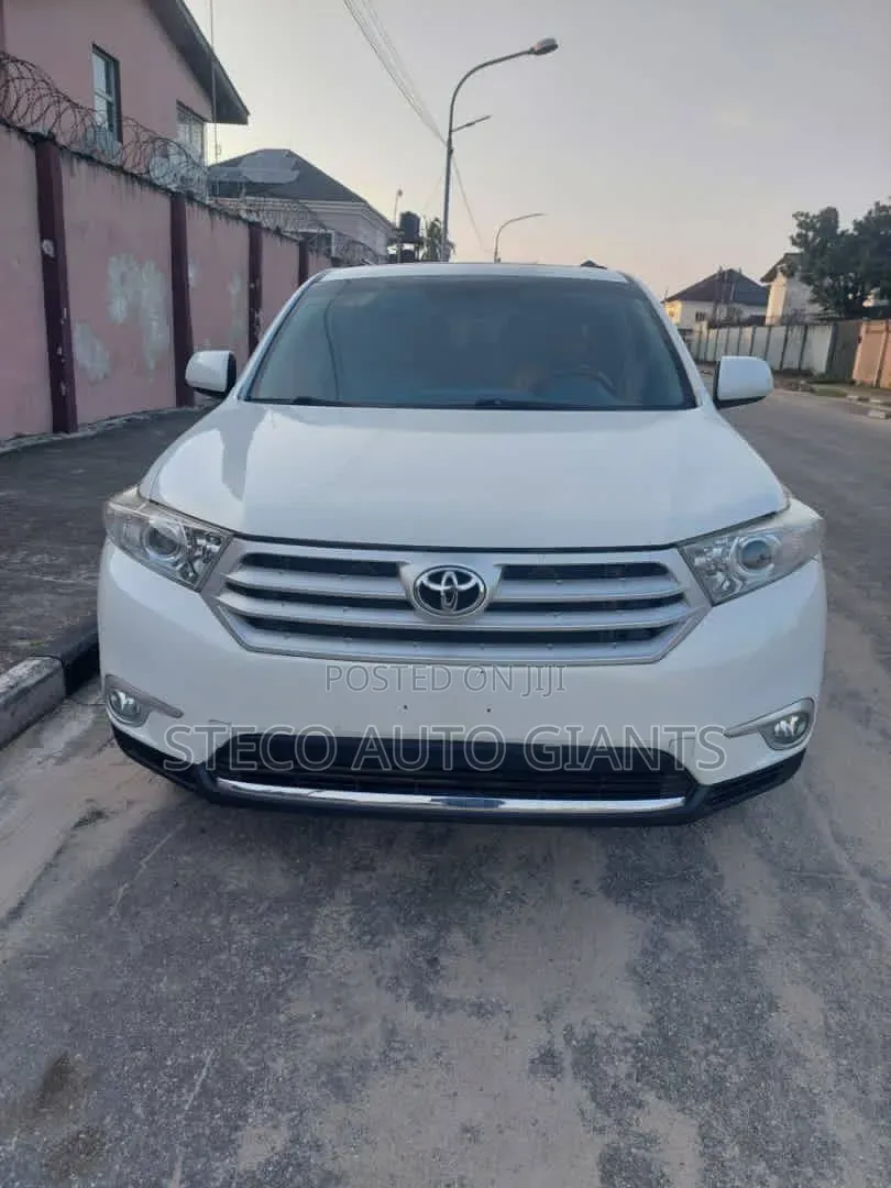 Toyota Highlander 2012 White