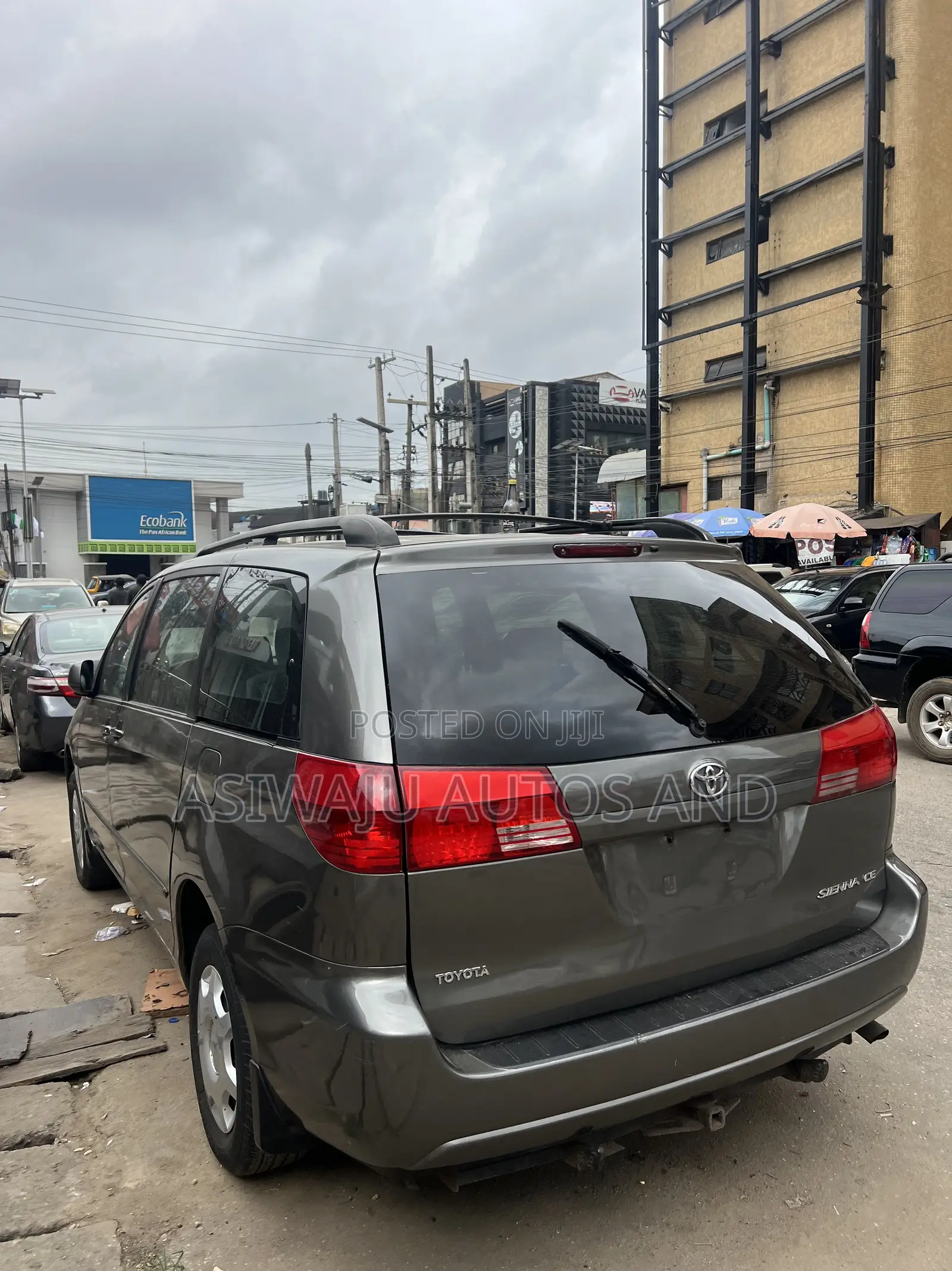 Toyota Sienna 2005 Gray
