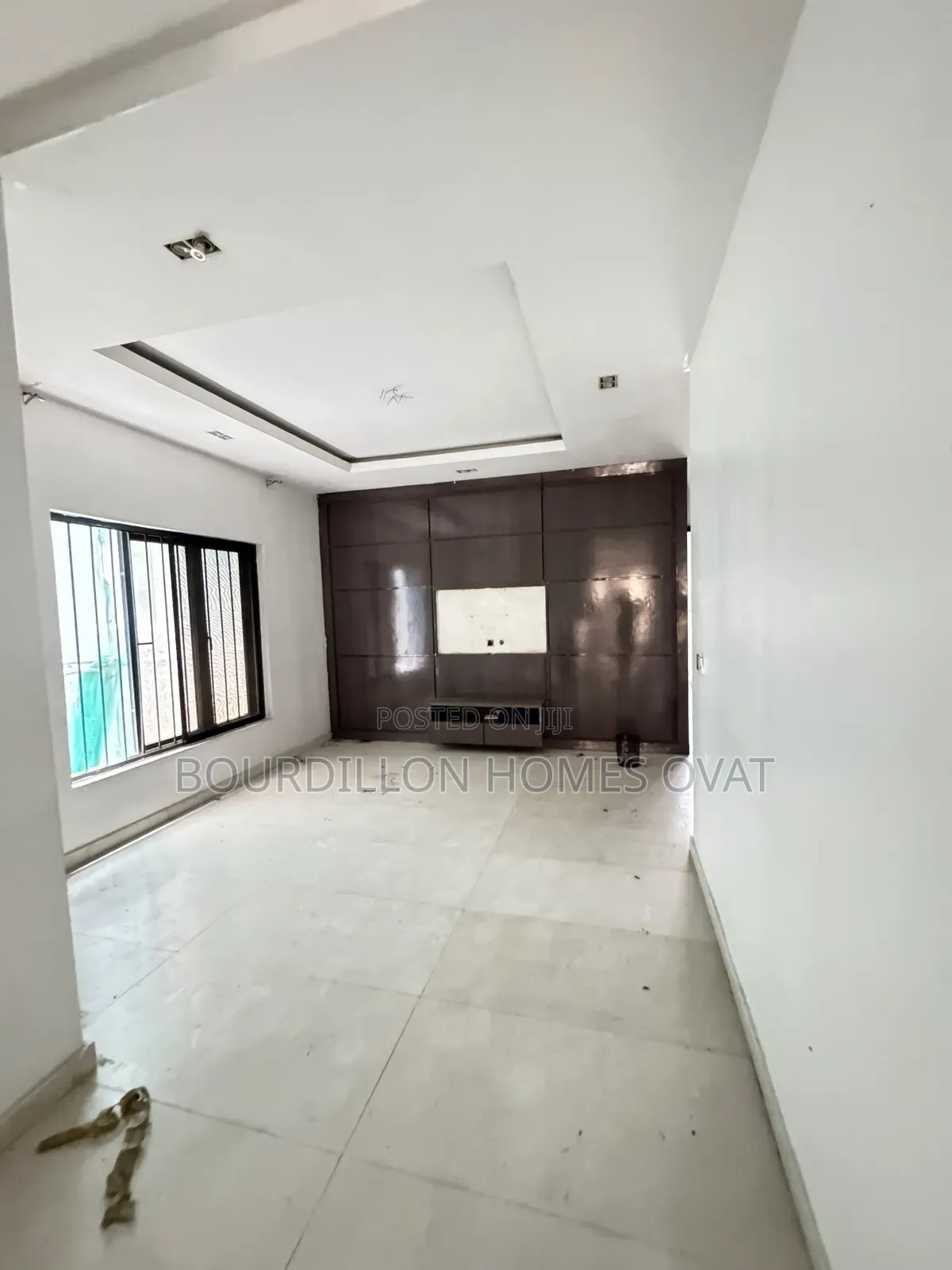 4bdrm Duplex in Lekki Phase 1 for rent
