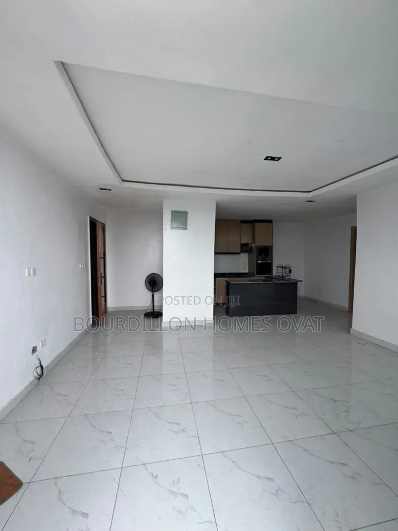 2bdrm Apartment in Chevron Lekki Lagos for rent