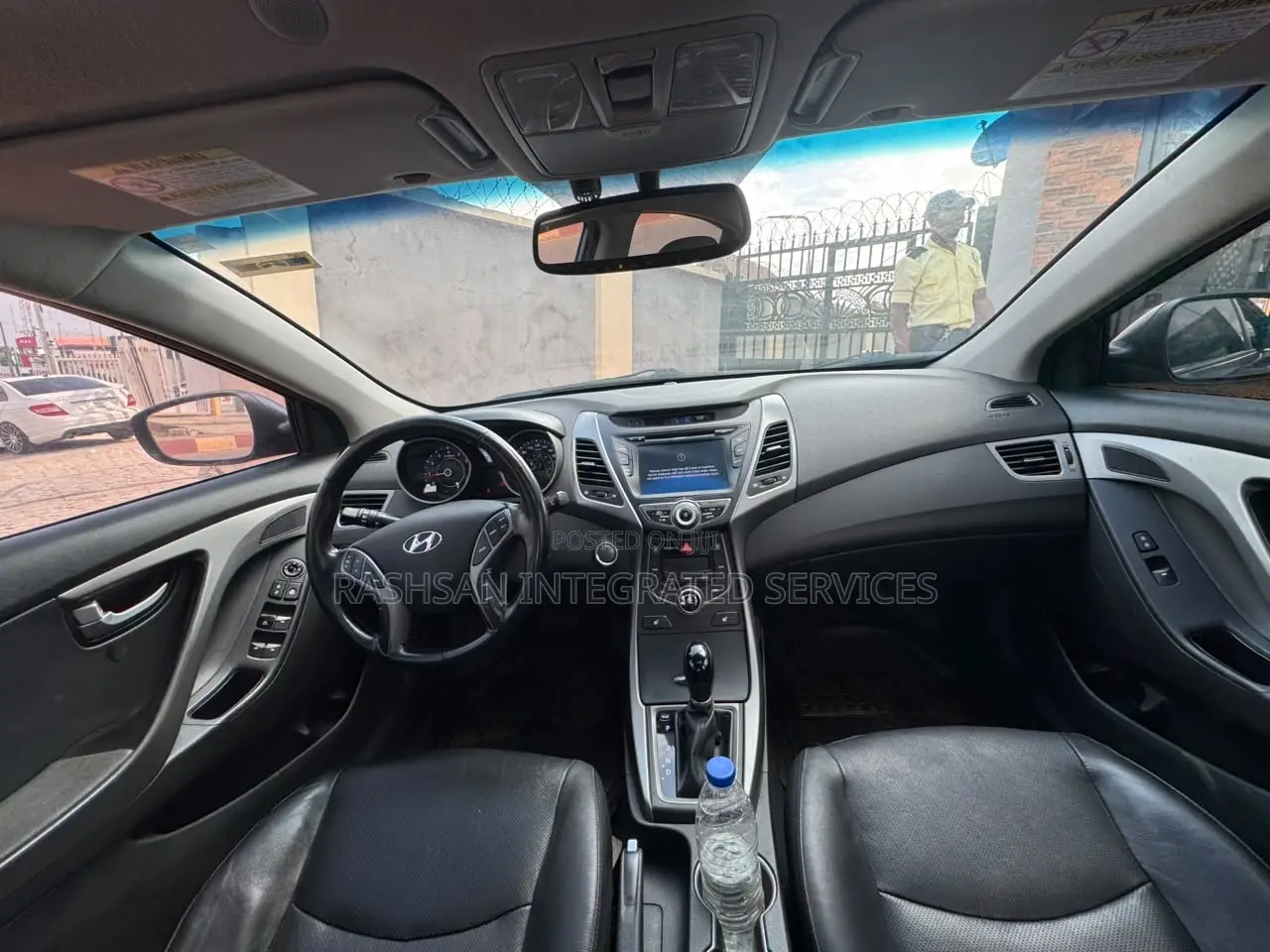 Hyundai Elantra Limited 4dr Sedan (1.8L 4cyl 6A) 2015 Blue