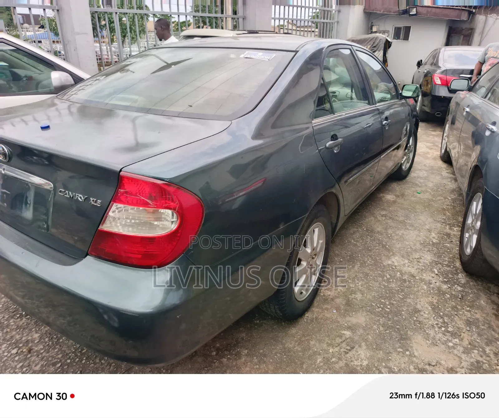 Toyota Camry XLE 4dr Sedan (2.4L 4cyl 4A) 2004 Blue