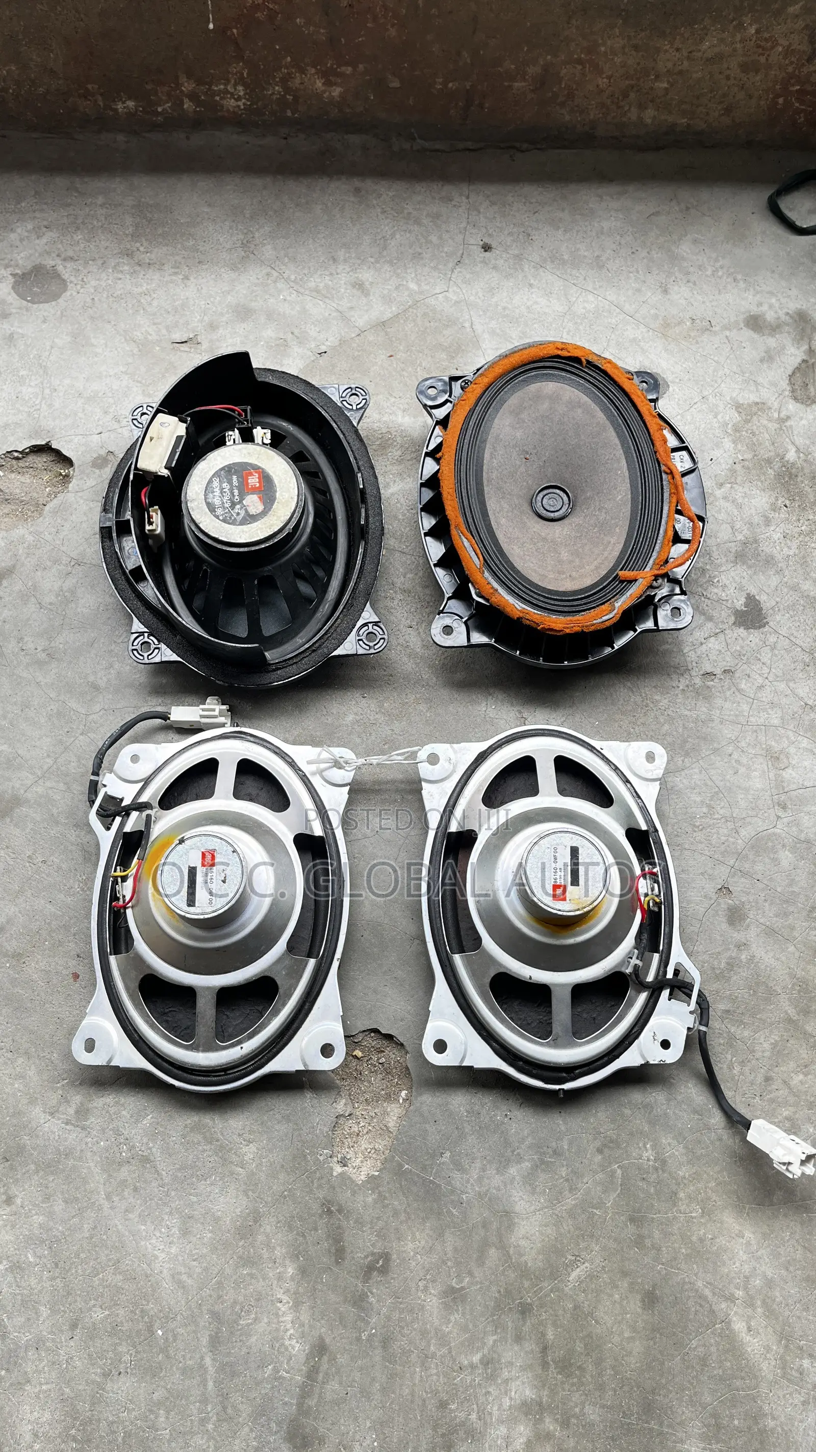 Complete Set of Front and Back Booth JBL Speakers for Toyota Camry 08