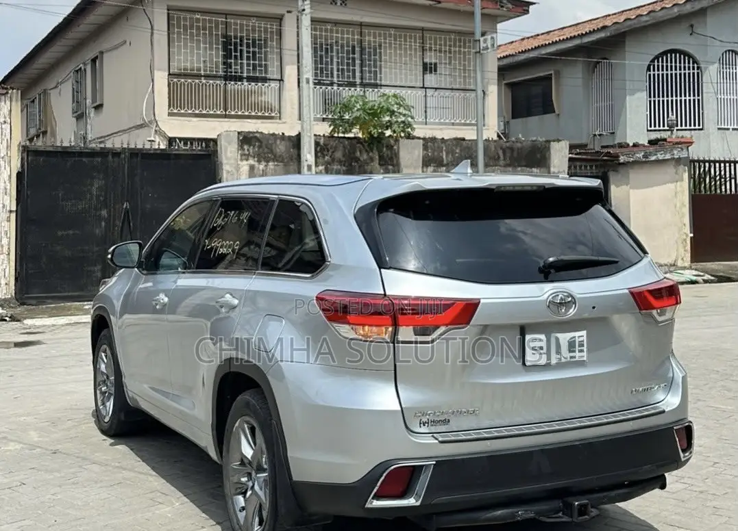 Toyota Highlander 2019 Gray