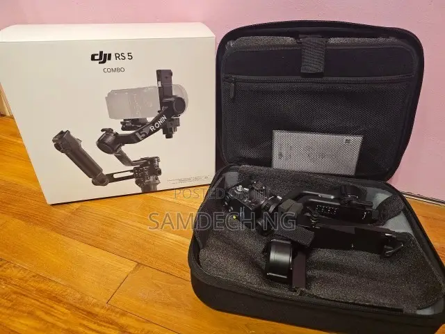 DJI RS5 Combo Gimbal