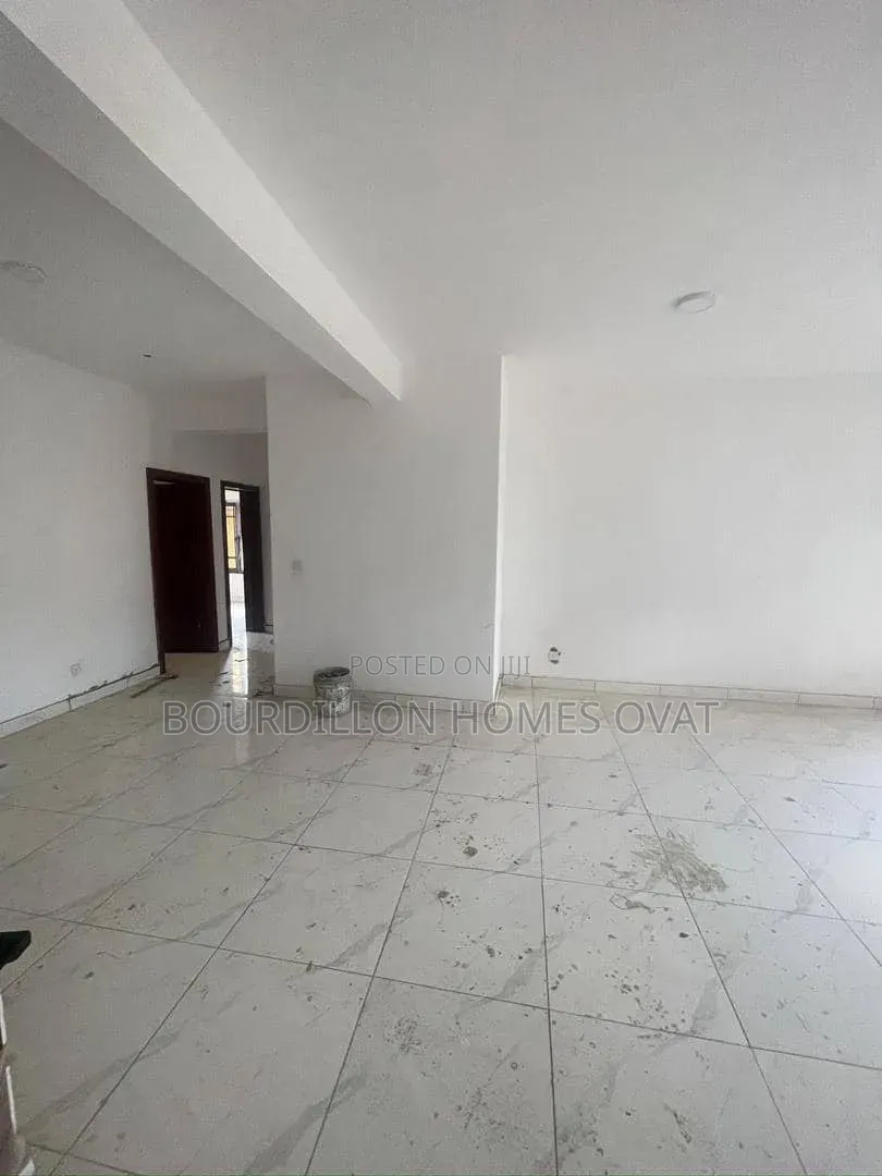 2bdrm Apartment in Sangotedo Ajah Lagos for sale